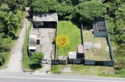 Terreno de 438 m² – frente para a rodovia e vista para o mar