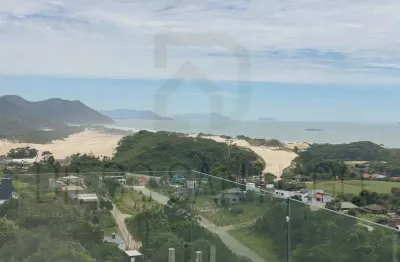 Casa à venda em garopaba-sc, areais de macacu: 3 quartos, 3 suítes, 3 salas, 4 banheiros, 2 vagas, 207m² - vista deslumbrante de mar e dunas!