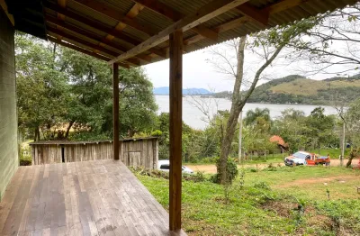 Chácara com vista para lagoa, 2 hectares em tamborete, imaruí - sc