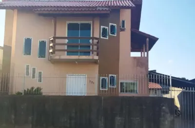 Casa com 3 quartos à venda na rua afrísio de senna vaz, 321, serraria, são josé por r$ 900.000