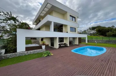 Casa com 3 quartos à venda na rua jarí, 78, pedra branca, palhoça por r$ 3.790.000