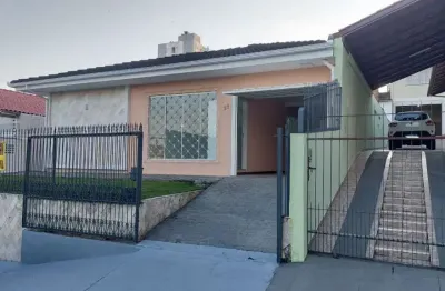 Casa com 3 quartos à venda na rua antônio luiz medeiros, 29, barreiros, são josé por r$ 850.000