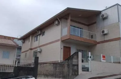 Casa com 3 quartos à venda na rua dona carola, 702, serraria, são josé por r$ 1.550.000