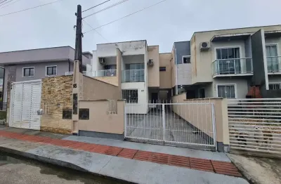 Casa com 2 quartos para alugar na rua eritrina, 95, potecas, são josé por r$ 2.200