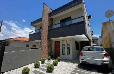 Casa com 3 quartos à venda na Rua Angelita Figueiredo, 1258, Areias, São José por R$ 800.000