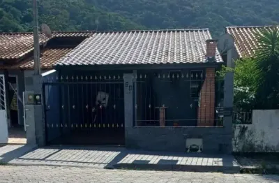 Casa com 3 quartos à venda na Rua das Adálias, 65, Potecas, São José por R$ 380.000