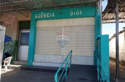 Espaço Comercial na Av. Kennedy, Peixinhos - Olinda - com 45 m²