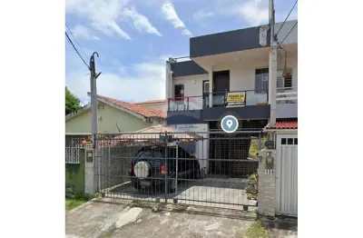 Casa dos sonhos com 5 quartos e excelente localização – agende sua visita hoje!'