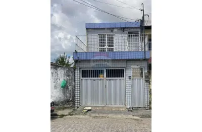 Casa com 4 quartos à venda no San Martin, Recife 