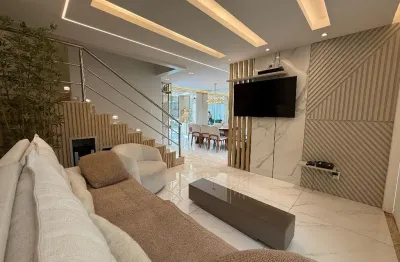 Casa duplex, nascente, 3 suites, porteira fechada, lazer privativo, no jardim europa