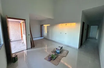 Casa à venda em marialva, centro, com 3 quarto e suíte, com 103 m²
