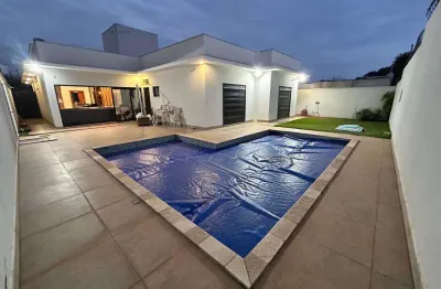 Casa em marialva, condomínio fechado, piscina, 03 suítes com 290m2