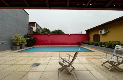 Casa com 4 quartos à venda na Avenida Doutor Otávio Dias Moreira, 900, Bom Clima, Juiz de Fora