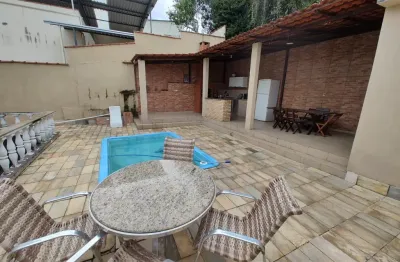 Casa com 5 quartos à venda no São Mateus, Juiz de Fora 