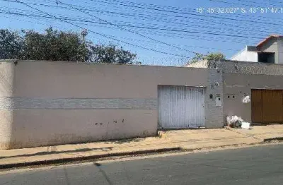 Oportunidade única em montes claros - mg | tipo: casa | negociação: leilão  | situação: imóvel