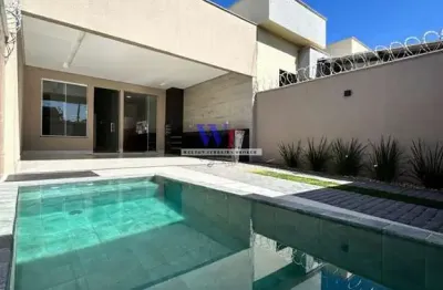Casa com piscina, sendo de 3 qts com 1 suíte master com closet, em senador canedo - excelente localização
