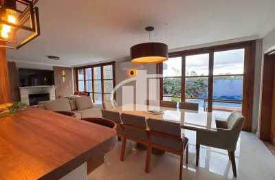 Casa à venda no city butantã com 3 quartos, 1 suíte, lareira, piscina, academia e 5 vagas de garagem.