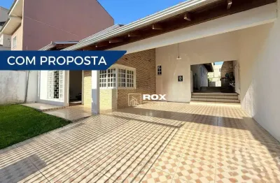 Casa térrea com 3 suítes, terreno grande à venda em santa felicidade - curitiba/pr