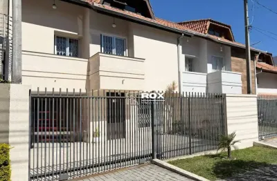 Sobrado triplex com 4 quartos à venda, 150 m² por r$ 849.000 - portão, curitiba/pr