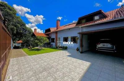 Casa mobiliada com 4 quartos, piscina para alugar, 305 m² por r$ 9.000/mês - portão, curitiba/pr