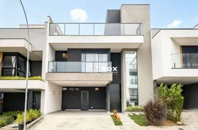 Casa de Alto Padrão com 3 quartos à venda, 254 m² por R$ 1.950.000 - Santa Cândida, Curitiba/PR