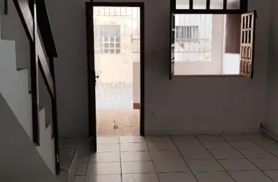 Petromar village  2/4, varandas, área livre nos fundos, escriturada, stella maris oportunidade!