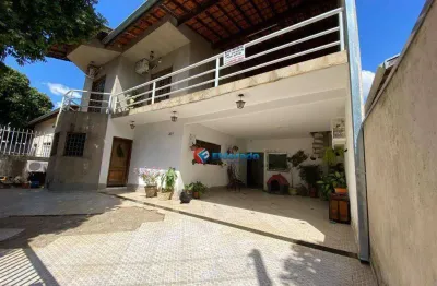 Sobrado com 3 dormitórios à venda, 212 m² por r$ 784.500 - loteamento remanso campineiro - hortolândia/sp