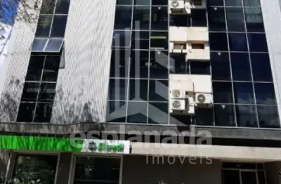 Sala comercial climatizada de frente para a carlos gomes