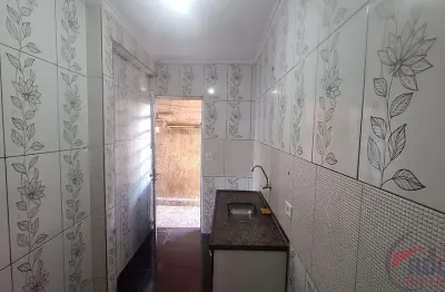 Casa com 1 quarto para alugar na Rua Quarteto do Imperador, 339, Jardim São Luís, São Paulo