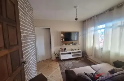 Casa com 2 quartos à venda na Rua Deocleciano de Oliveira Filho, Parque Santo Antônio, São Paulo