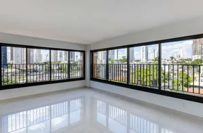 Apartamento com 122 m², 3 suítes e 2 vagas de garagem, no setor bueno.