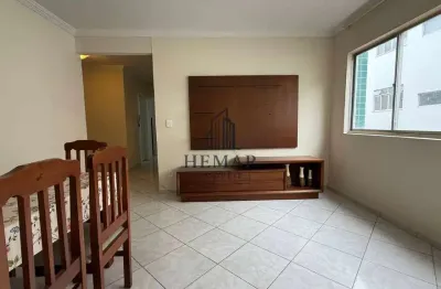 Apto a venda, próximo praia do forte, 3 quartos+dependência, 1 vaga. centro