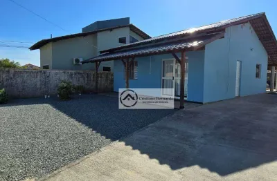 Casa com 3 dormitórios para alugar, 100 m² por R$ 2.450,00/mês - Do Ubatuba - São Francisco do Sul/SC