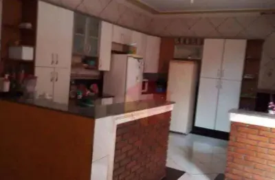 Casa com 3 dormitórios à venda, 407 m² por R$ 320.000 - Parque Hipólyto - Limeira/SP