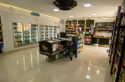 Distribuidora de bebidas disponível para venda no bairro turista