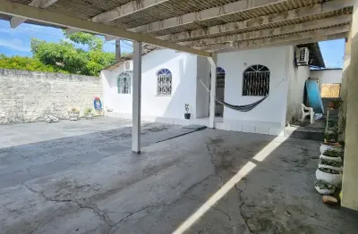 Casa com 3 quartos para alugar na Rua Kuarue, 8, Redenção, Manaus