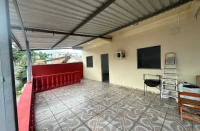 Apartamento com 2 quartos para alugar na Travessa Carlos Luz, 65, Flores, Manaus