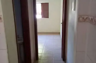 Casa com 3 dorm. sala; copa; cozinha; banheiro, 1 vaga, edícula com banheiro e quintal - bairro são cristóvão - valinhos-sp.