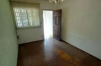 Casa 3 dormitórios, em excelente localização residencial ou comercial. cômodos grandes, quintal amplo. vila santana em valinhos.