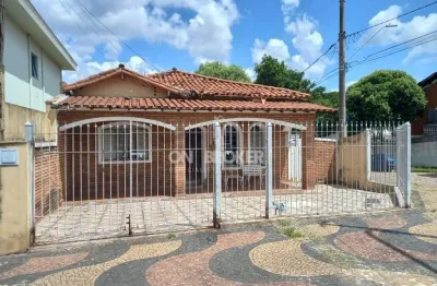 Casa em ótima localização comercial e residencial, com 3 dormitórios, quintal, 3 vagas de garagem - vila santana - valinhos.