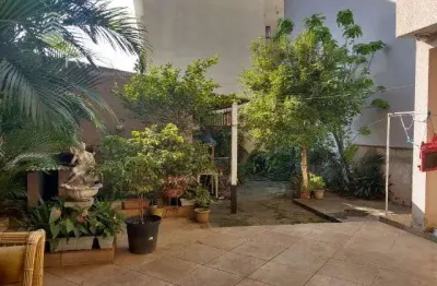 Casa com 5 quartos à venda na Vila Metalúrgica, Santo André 