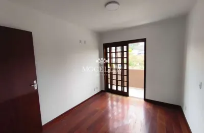 Casa com 3 quartos para alugar na rua desembargador augusto guimarães cortes, 54, campina do siqueira, curitiba por r$ 2.900