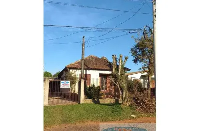 Casa à venda na Rua São Paulo, 187, Centro, Portão