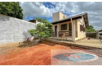 Casa à venda na Rua Júlio De Castilhos, 1774, Aparecida, Portão