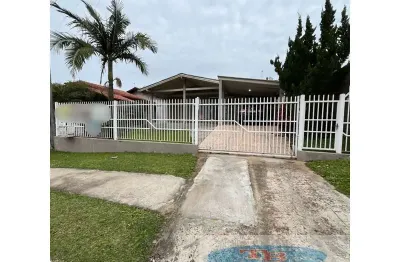 Casa à venda na Rua Garibalid, 185, Centro, Portão