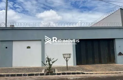 Casa à venda, 3 quartos, 1 suíte, 2 vagas - bairro santa rosa, uberlândia mg