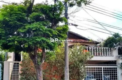 Casa com 4 quartos à venda no Lidice, Uberlândia 
