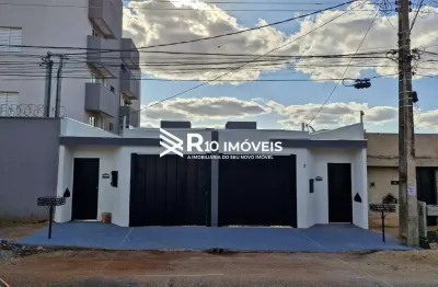 Casa à venda, 2 quartos, 1 suíte, 2 vagas - bairro planalto, uberlândia mg