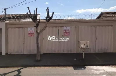 Casa com 2 quartos para alugar no Conjunto Segismundo Pereira, Uberlândia 
