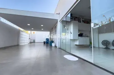 Casa jardim terra branca  • 4 dormitórios, sendo 1 suíte